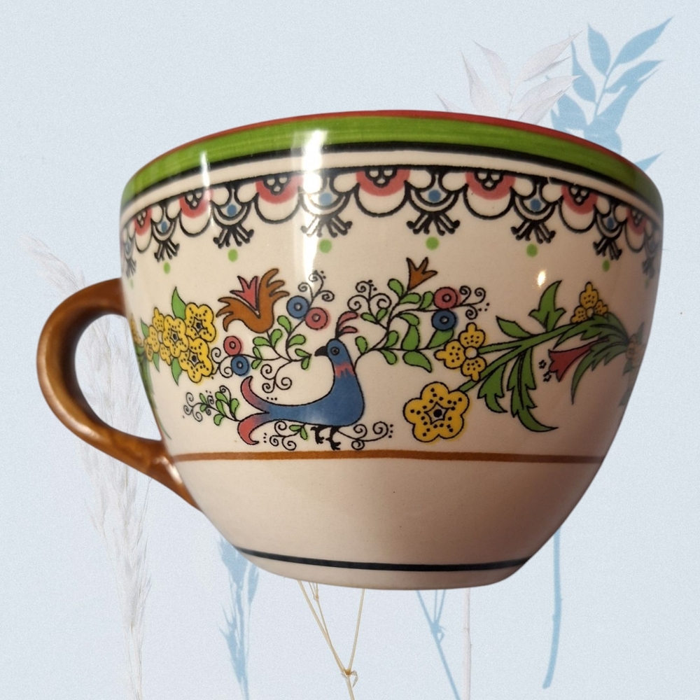 Pavoes Floral Patterned Ceramic Mug